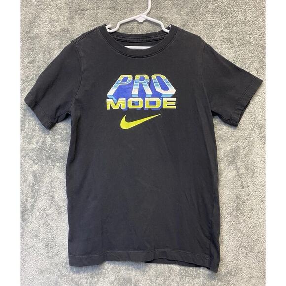 Nike Pro Mode Sports T-Shirt Boys Medium Black Short Sleeves Graphics Logo - Picture 1 of 5